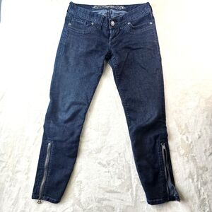 Express Jeans Low Rise Straight Leg Women’s 0 Zipper Detail Ankle RN 55285
